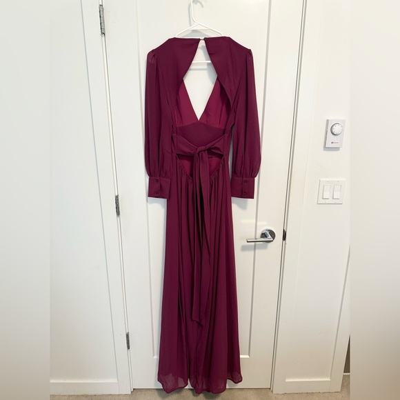 Pink Lily Open Back Maxi Dress - Purple - Size M. - Picture 2 of 3